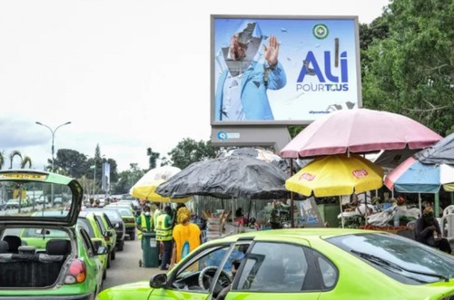Gabón: líder golpista se compromete a restaurar la democracia - ảnh 1