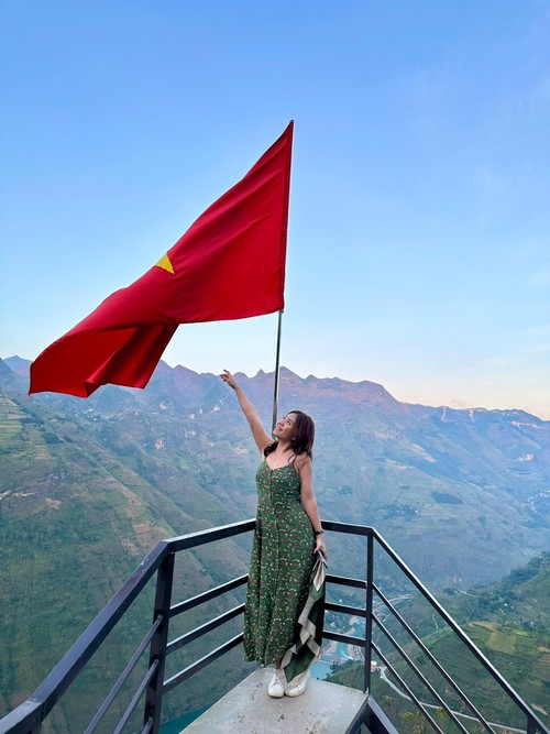 “Geoparque Global de la UNESCO” Meseta kárstica de Dong Van: posicionamiento de la marca turística de Ha Giang - ảnh 1