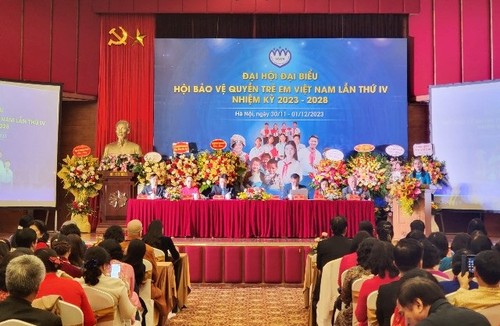Inauguran IV Congreso de Asociación de Protección de los Derechos del Niño de Vietnam - ảnh 1