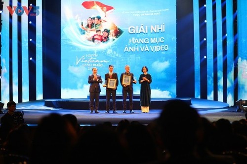  “Feliz Vietnam 2023“: Primer concurso de fotografía y vídeo sobre derechos humanos en Vietnam - ảnh 8