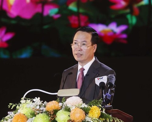 Can Tho debe convertirse en ciudad moderna del delta del Mekong, afirma presidente Vo Van Thuong - ảnh 1