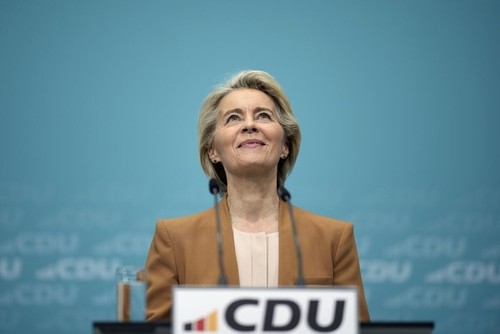 Ursula von der Leyen presenta su candidatura para un segundo mandato como presidenta de la CE - ảnh 1