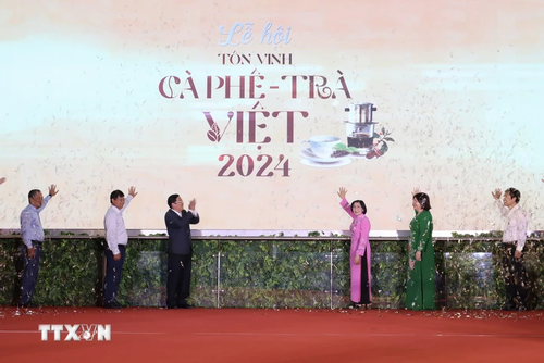 Festival para mejorar la posición del café y té vietnamitas en el mapa mundial - ảnh 1