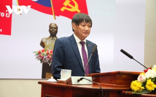 Ministerio de Defensa de Laos mantiene conversaciones sobre la victoria de Dien Bien Phu - ảnh 1