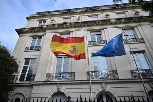 España retira a embajadora de Argentina - ảnh 1