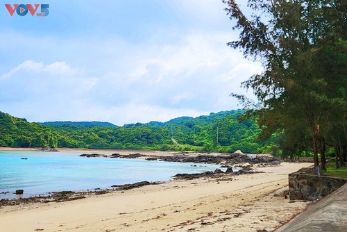 Isla Thanh Lan, una joya escondida en medio del océano - ảnh 6