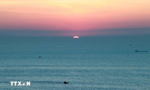 Cabo Dien, el primer lugar en Vietnam en recibir el amanecer - ảnh 4