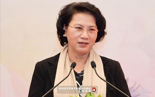 越南国会审议任免一些国会领导职务 - ảnh 1