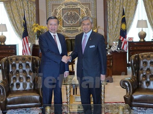 越南公安部长苏林对马来西亚进行访问 - ảnh 1