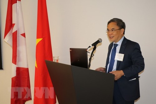 越南的贸易与投资新机会座谈会在加拿大举行 - ảnh 1