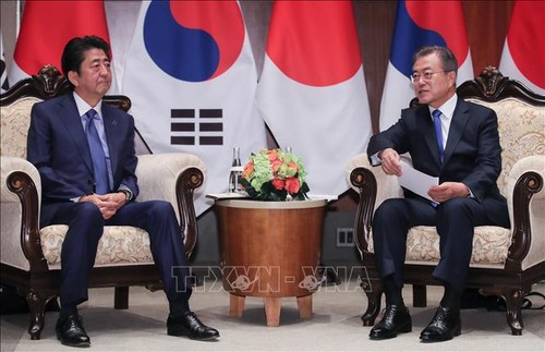 日本希望改善与韩国的双边关系 - ảnh 1