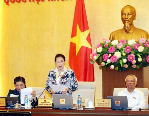 越南国会常务委员会第三十四次会议开幕 - ảnh 1