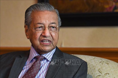 马来西亚总理马哈蒂尔辞职 - ảnh 1