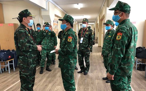 越南人民军代表团继续参加国际军事比赛 - ảnh 1