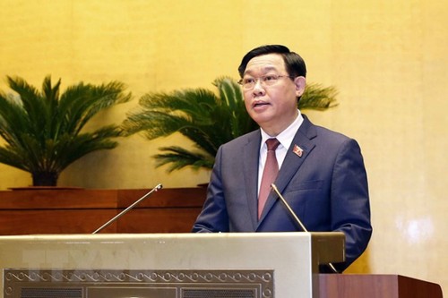 越南第十五届国会第二次会议隆重开幕 - ảnh 1