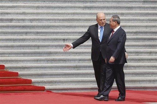 俄罗斯和中国签署多项双边合作协定 - ảnh 1