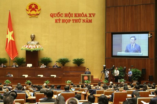 越南第十五届国会第五次会议闭幕 - ảnh 1