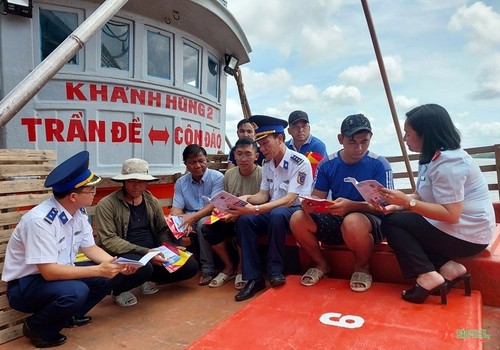 越南政府签发打击非法捕捞行动计划 - ảnh 1