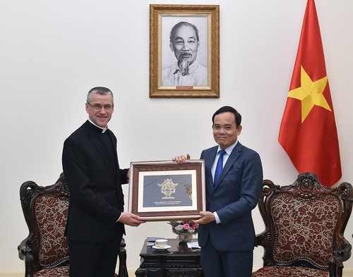 越南国家尊重和保障所有人的宗教信仰自由权 - ảnh 1
