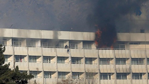 Afghanistan: attaque meurtrière contre l'hôtel Intercontinental de Kaboul - ảnh 1