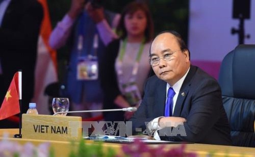  Sommet ASEAN-Inde : Nguyen Xuan Phuc rencontre des dirigeants étrangers - ảnh 1