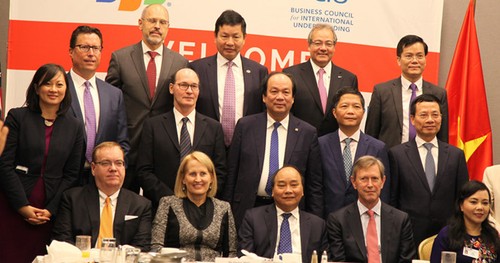Rencontre du PM vietnamien avec des chefs d’entreprises américains - ảnh 1