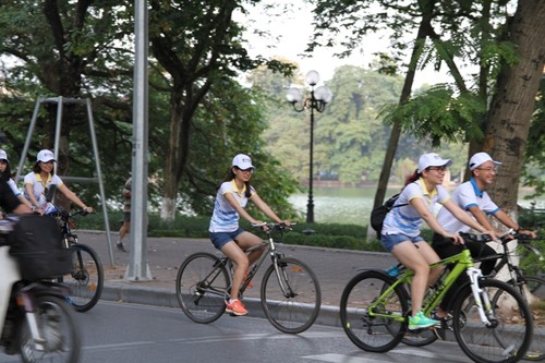 Découvrir Hanoi à vélo - ảnh 1