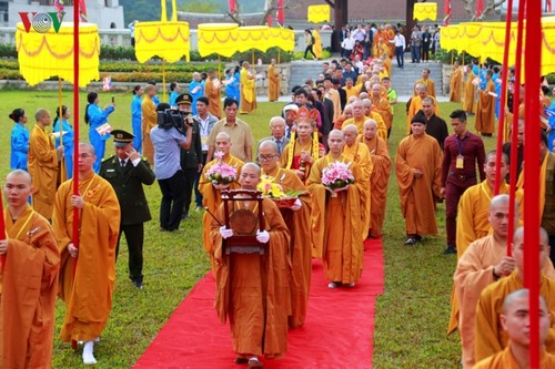 Célébration du 710e anniversaire de l’accession au Nirvana du Roi-Bouddha Trân Nhân Tông - ảnh 1