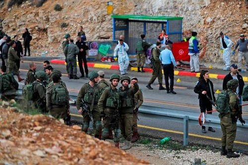 Deux Israéliens tués en représailles d’un raid ayant fait deux morts palestiniens - ảnh 1
