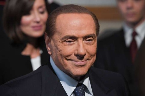 Élections européennes: à 82 ans, Silvio Berlusconi repart en campagne - ảnh 1