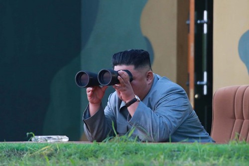 Deux «missiles de courte portée» tirés par Pyongyang  - ảnh 1