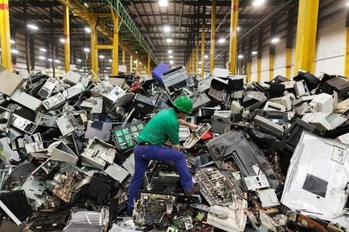 ONU: les déchets électroniques ont augmenté de 21% en cinq ans  - ảnh 1