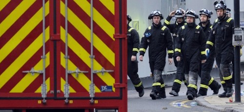 Quatre morts dans une explosion sur un site de traitement des eaux usées en Angleterre  - ảnh 1