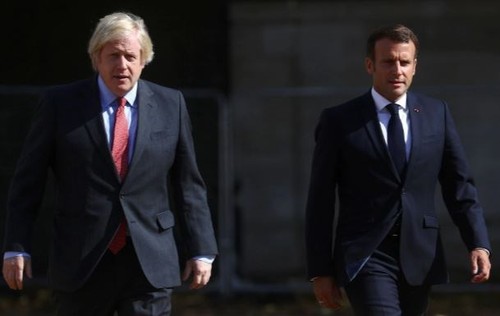 Emmanuel Macron s'est entretenu avec Boris Johnson, et attend ses propositions  - ảnh 1