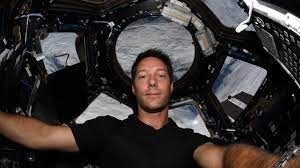 Thomas Pesquet devient le premier Français à diriger la Station spatiale internationale - ảnh 1