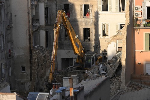Effondrement d’un immeuble à Marseille: 6 morts extraits des décombres - ảnh 1
