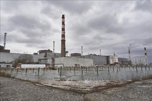 Ukraine : évacuations autour de Zaporijjia, l’AIEA veut éviter un «grave accident nucléaire» - ảnh 1