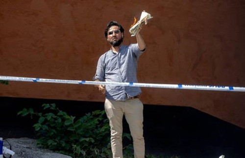 Suède: un Irakien brûle un Coran devant une mosquée, provoquant la colère d'Ankara - ảnh 1