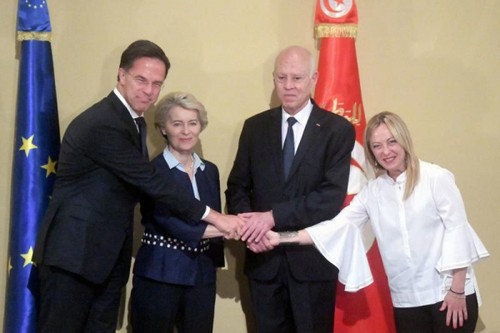 La Tunisie et l’UE signent un «partenariat stratégique» sur la politique migratoire et l’économie - ảnh 1