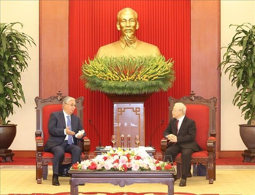 Nguyên Phu Trong reçoit le président du Kazakhstan - ảnh 1