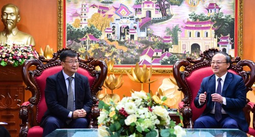 Le président de la VOV rencontre les ambassadeurs de Mongolie et d’Inde au Vietnam - ảnh 1
