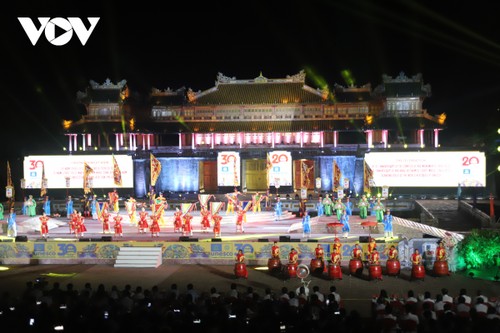Comment la province de Thua Thiên-Huê préserve-t-elle son patrimoine culturel? - ảnh 2
