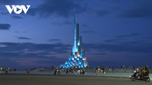Les tours Nghinh Phong primées “Meilleur ouvrage touristique urbain du monde 2023“ - ảnh 1