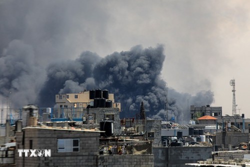 Conflit Hamas - Israël: Israël intensifie ses opérations militaires à Rafah - ảnh 1