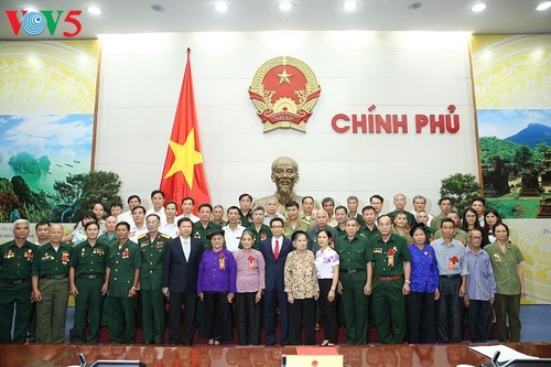 Activities to celebrate 70th War Invalids and Martyrs’ Day - ảnh 1