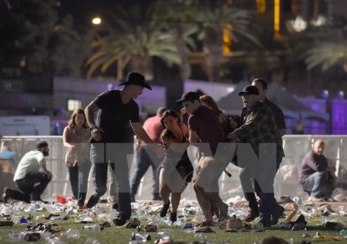 World leaders condemn mass shooting in Las Vegas - ảnh 1