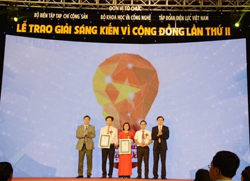 Outstanding community innitiatives awarded - ảnh 1