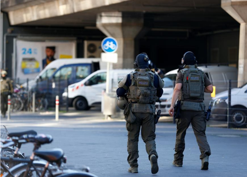 Terror motive ‘not ruled out’ in Germany hostage-taking - ảnh 1