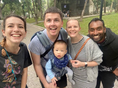 Irish single dad’s special bond with Vietnamese baby with cleft lip - ảnh 5