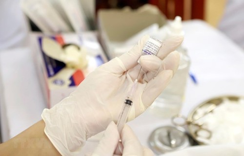 PM requests survey on COVID-19 vaccination for children aged 5 and older - ảnh 1